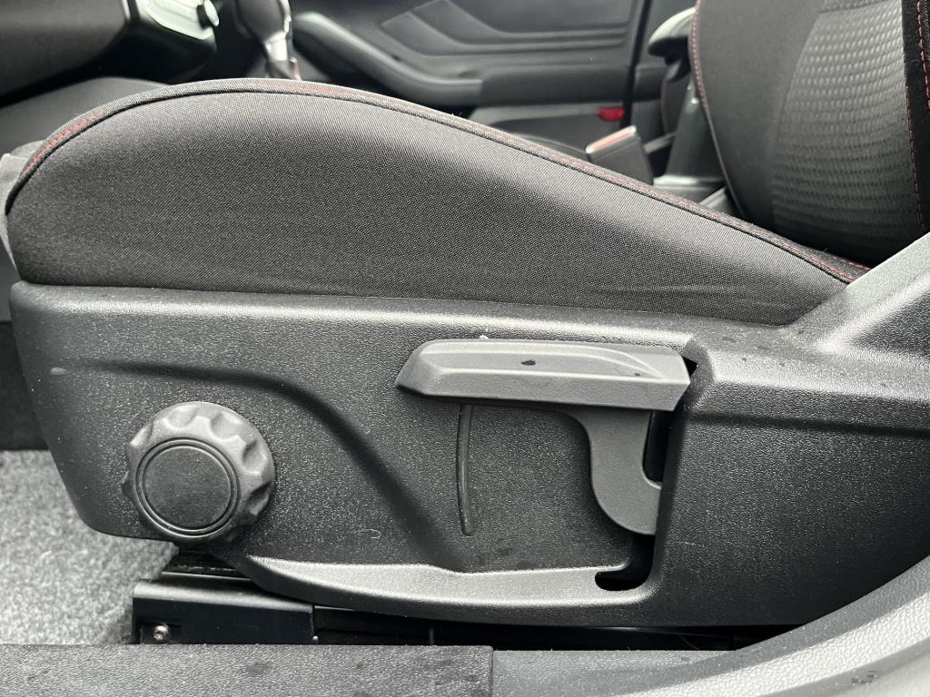 Ford Focus wagon st-line | automaat | climate control | cruise control | wi