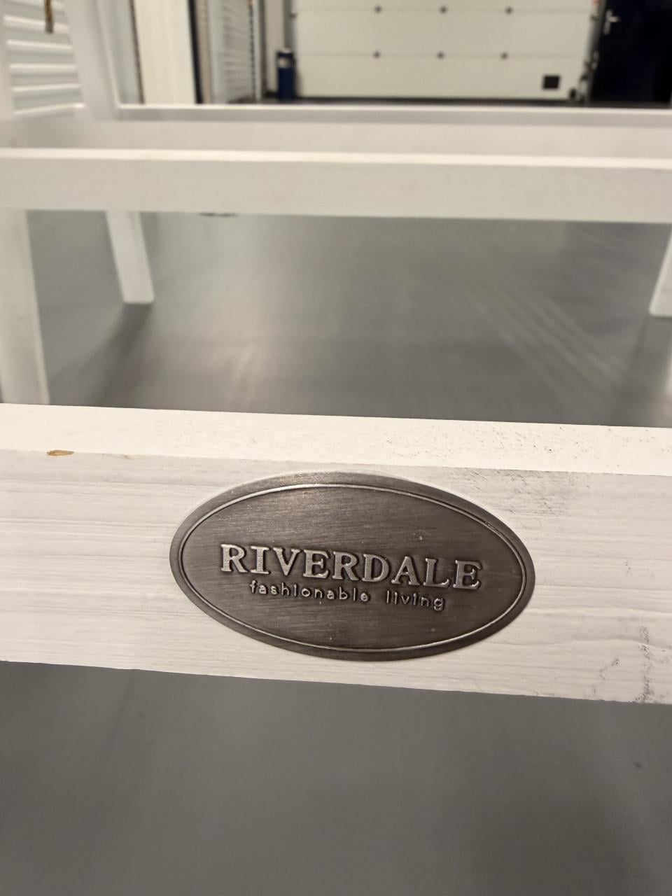 Chique wasrek Riverdale