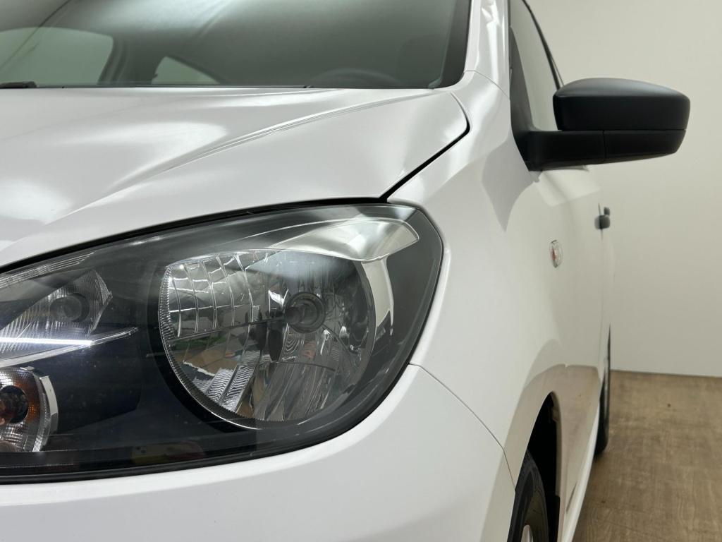 Volkswagen UP! occasion 1.0 take up! bluemotion | wit | tweedehands volkswa