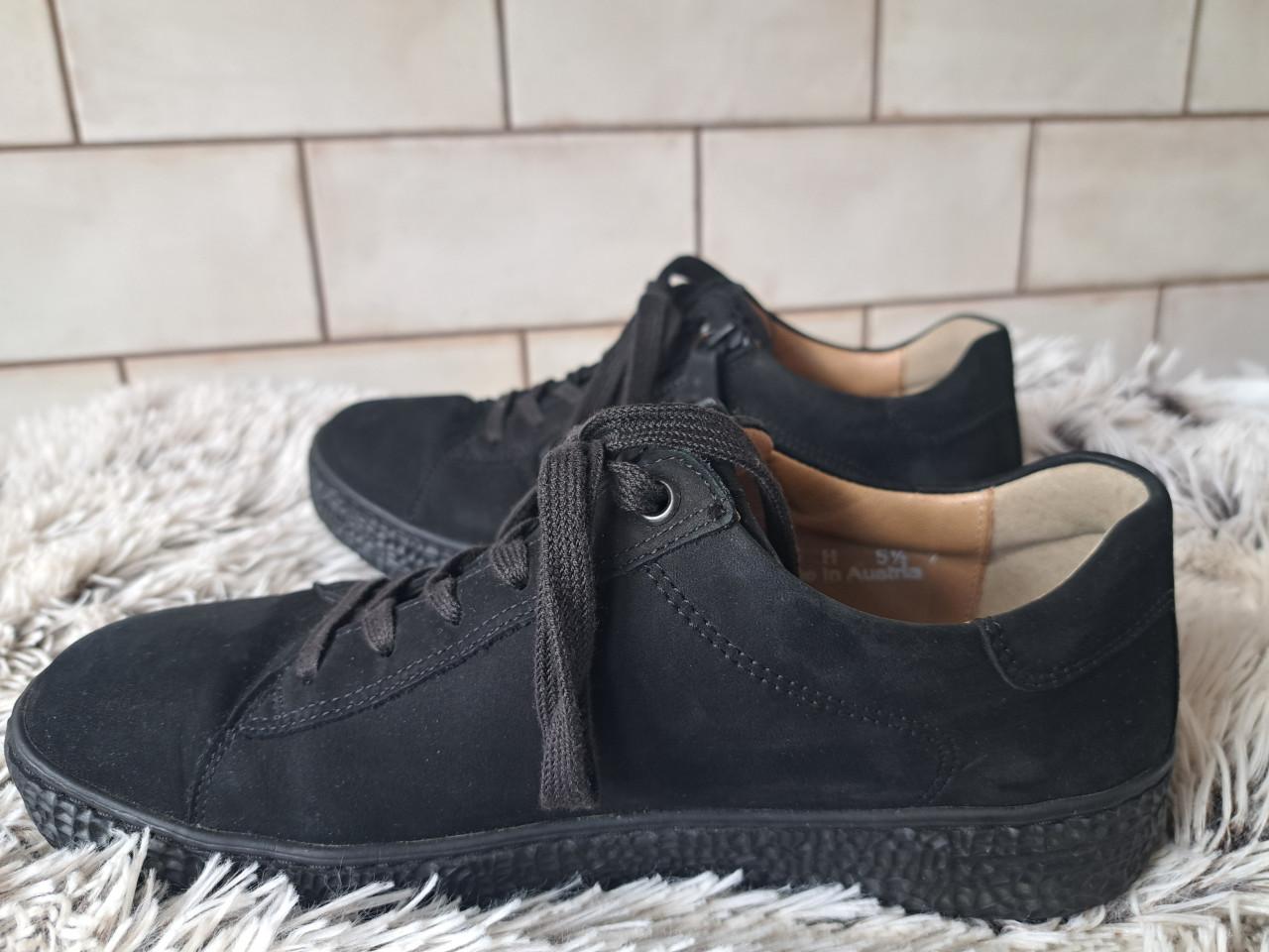 Schoenen HARTJES 38,5 H  (breed) Zwart Suede