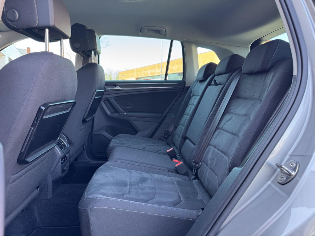 Volkswagen Tiguan 2.0 tsi 4motion highline | trekhaak uitklapbaar | stoelve