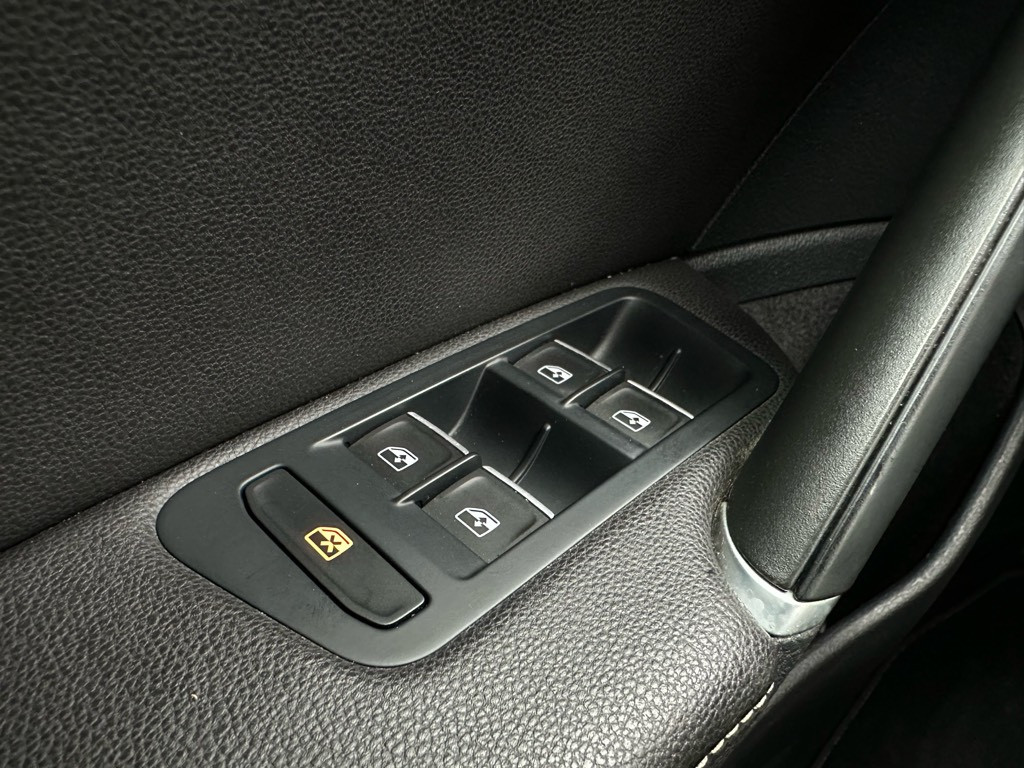 Volkswagen Golf 2.0 tsi 4motion r panoramdak / virtual cockpit / led / alca