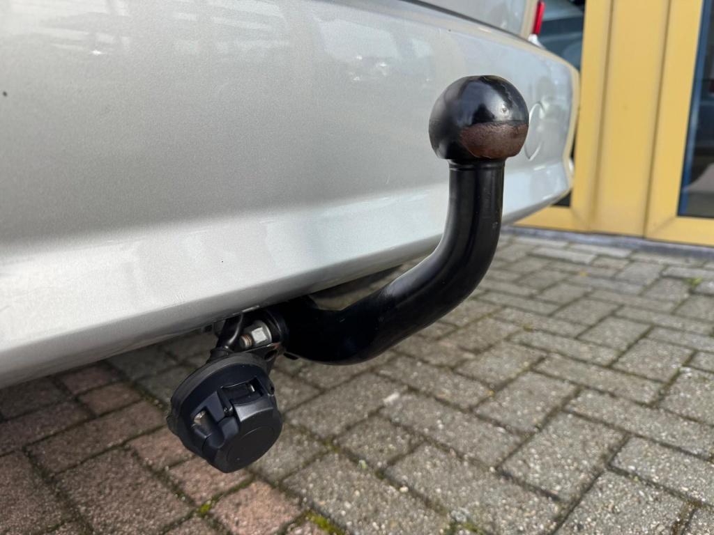 Ford C-max 1.8-16v limited | 68.461 km! | trekhaak