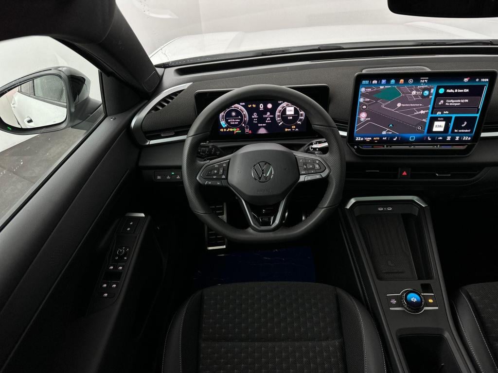 Volkswagen T-roc 1.5 etsi r-line first edition