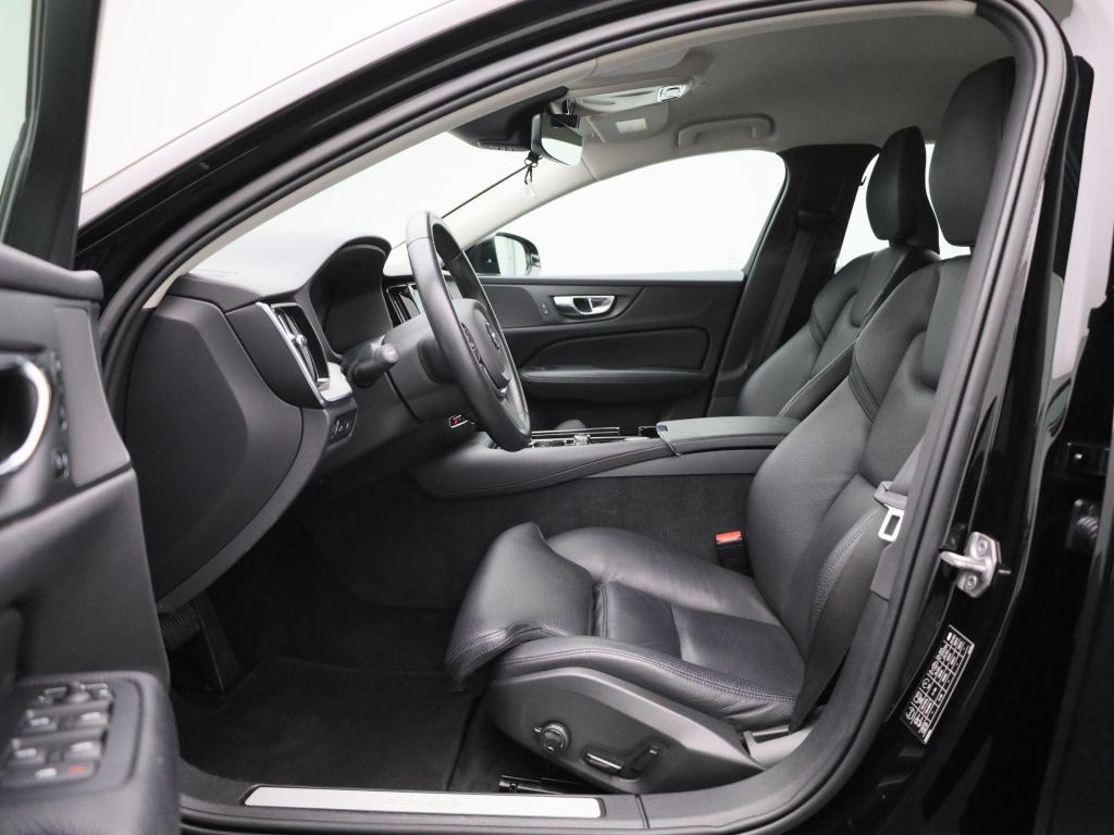 Volvo V60 2.0 t6 recharge awd inscription | automaat | apple carplay / andr
