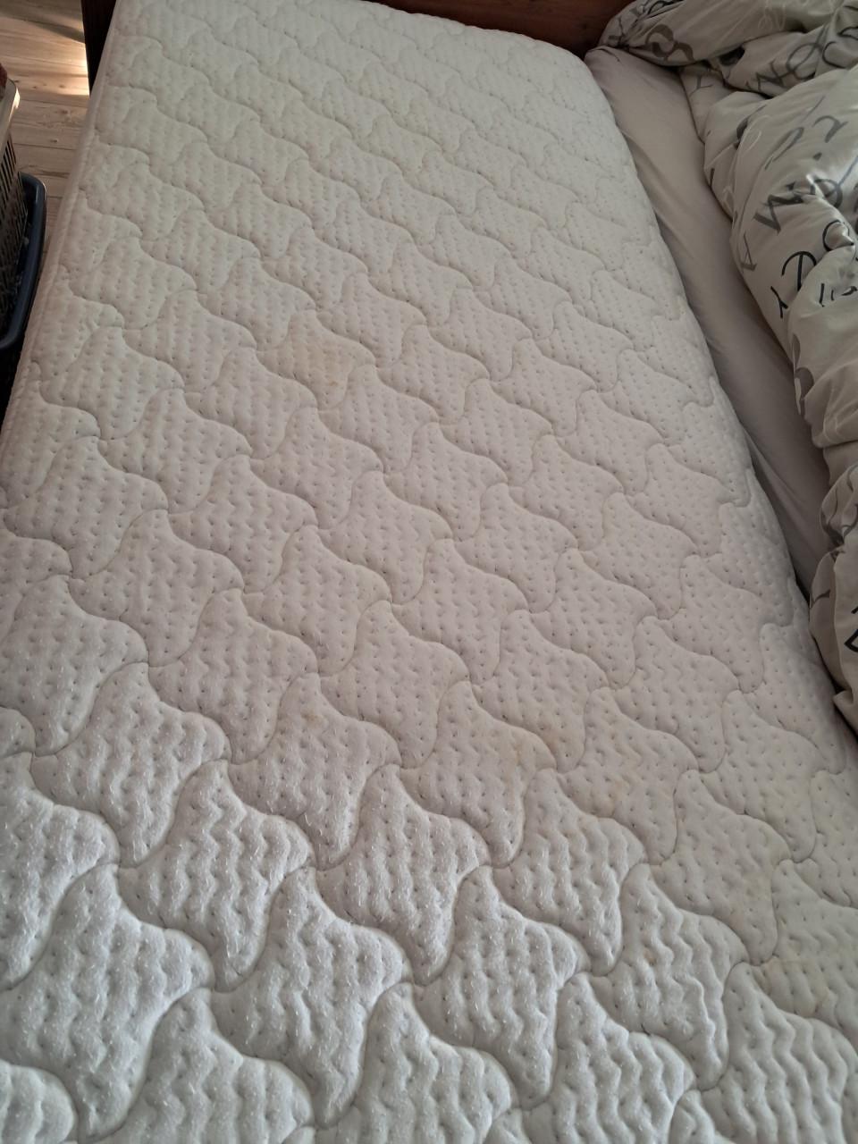 Een persoon matras 80 x 200