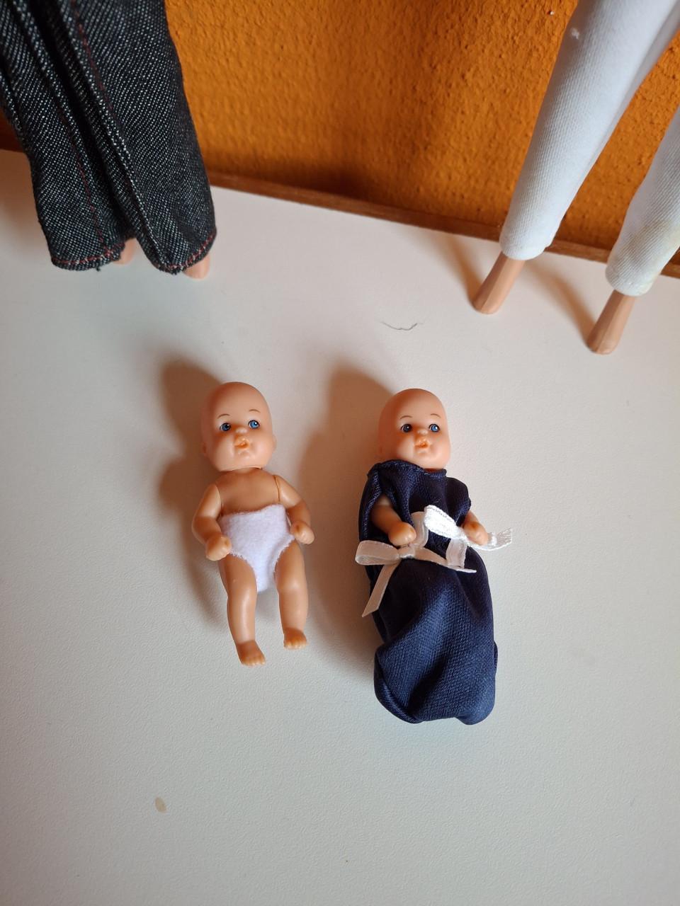 Zwangere Barbie Steffie Love en met baby van Simba