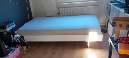 Bed  120 * 200