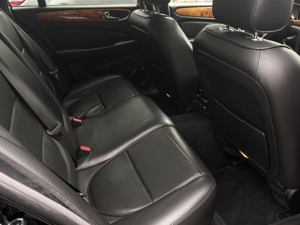 Jaguar Xj 4.2 v8 executive