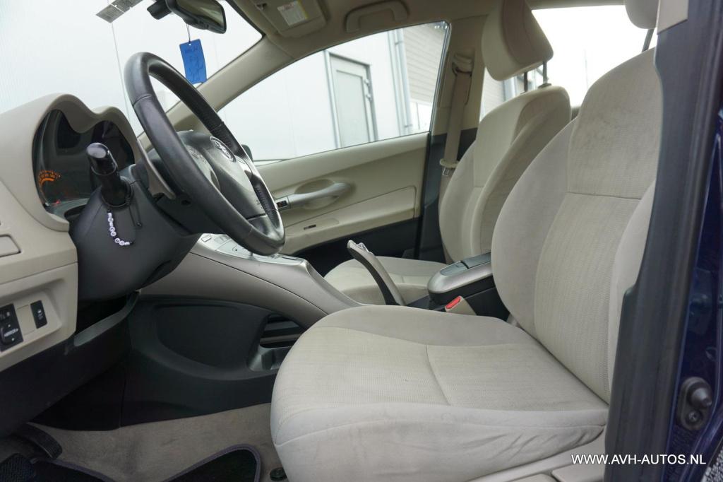 Toyota Auris 1.6-16v luna business automaat