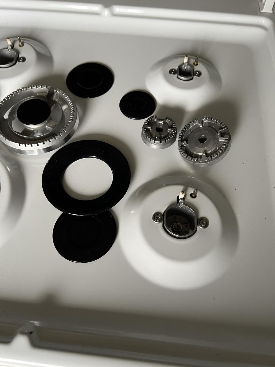 Nieuw BOSCH Gasfornuis met 3D hetelucht oven nieuwprijs €700,-