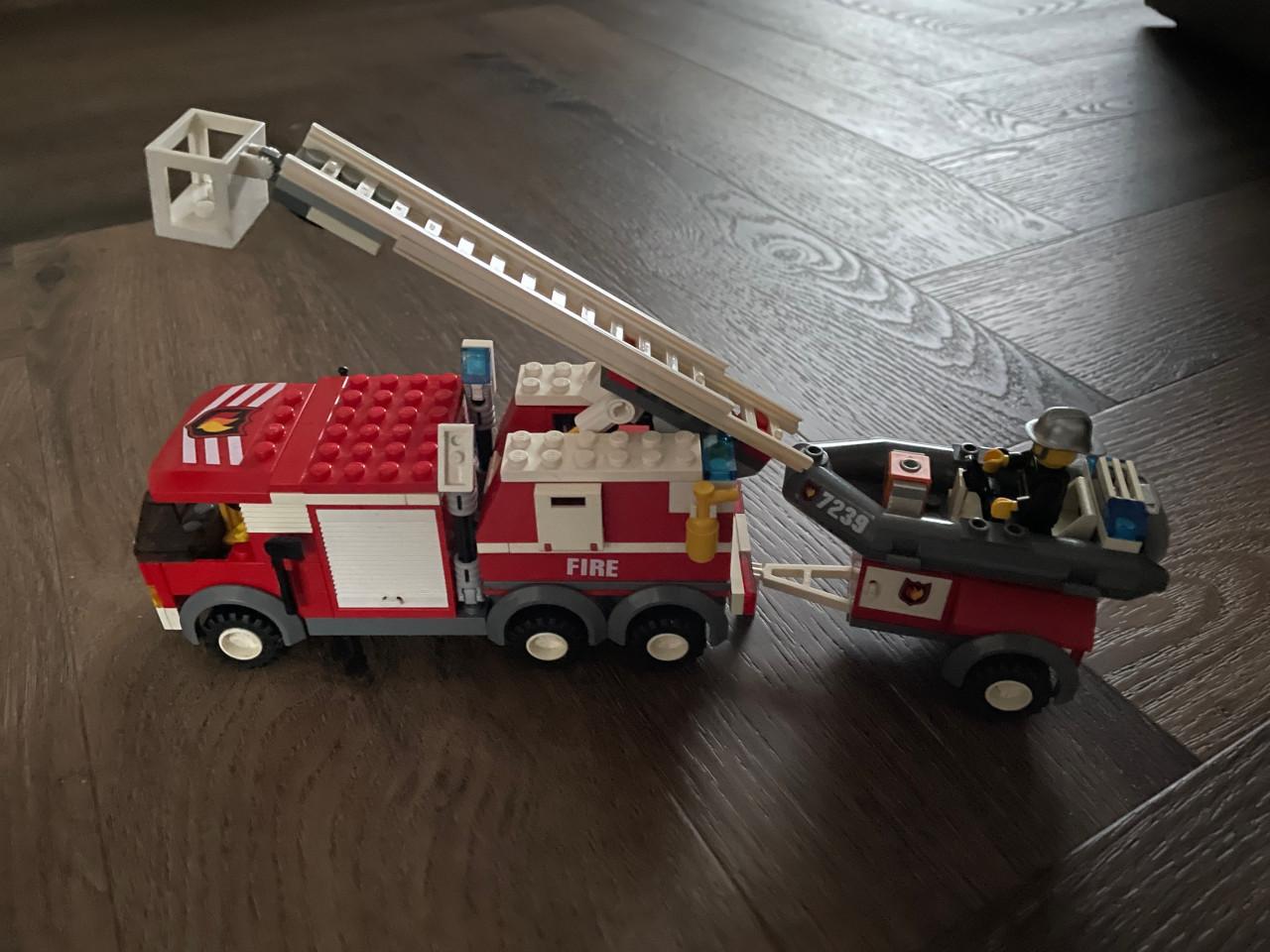 Lego City: Fire truck 7239