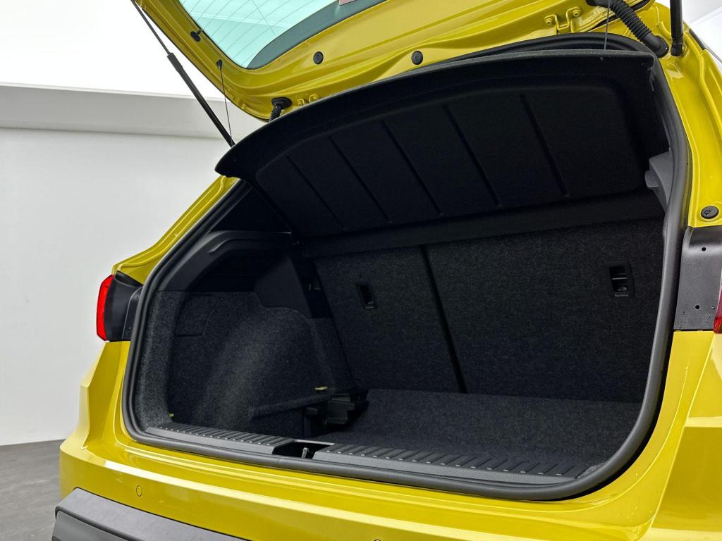 Seat Arona fr business connect 1.0 ecotsi 85 kw / 115 pk suv