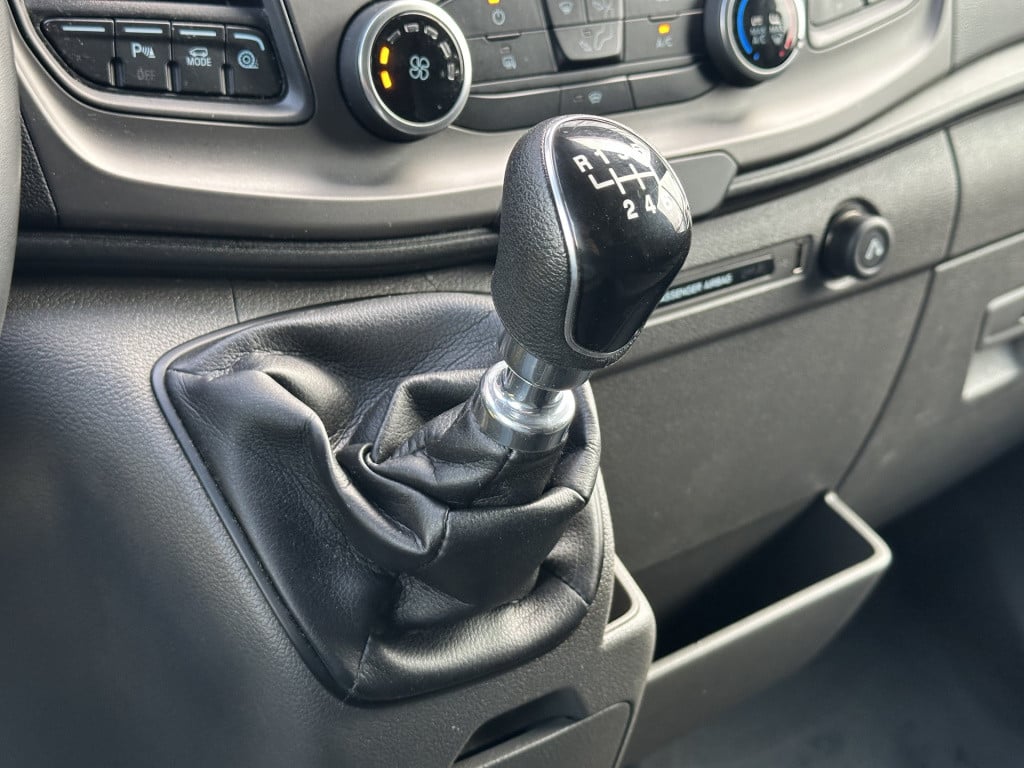 Ford Transit 350 2.0 tdci 170pk l3h3 trend | airco | cruisec. | dab | pdc