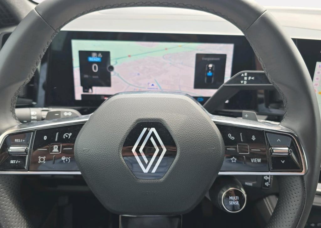 Renault Austral 1.2 e-tech full hybrid 200 iconic