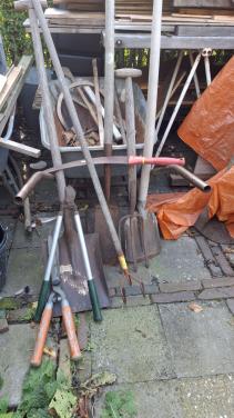 Divers tuingereedschap