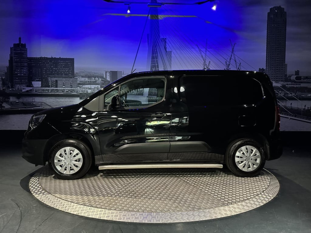 Opel Combo 1.5d l1h1 edition *navi*appconnect*camera*