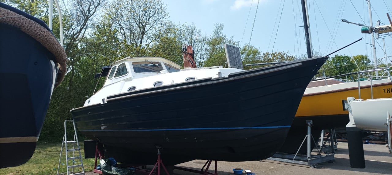 Motorboot. Polyester overnaads