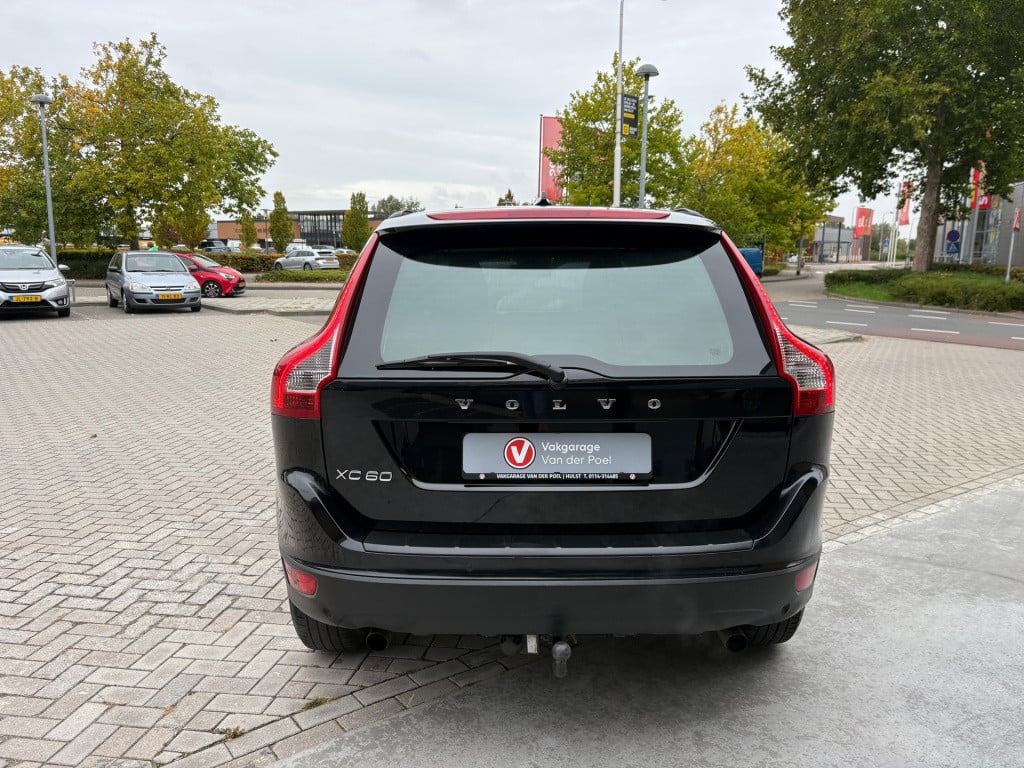 Volvo XC60 2.0 t5 kinetic