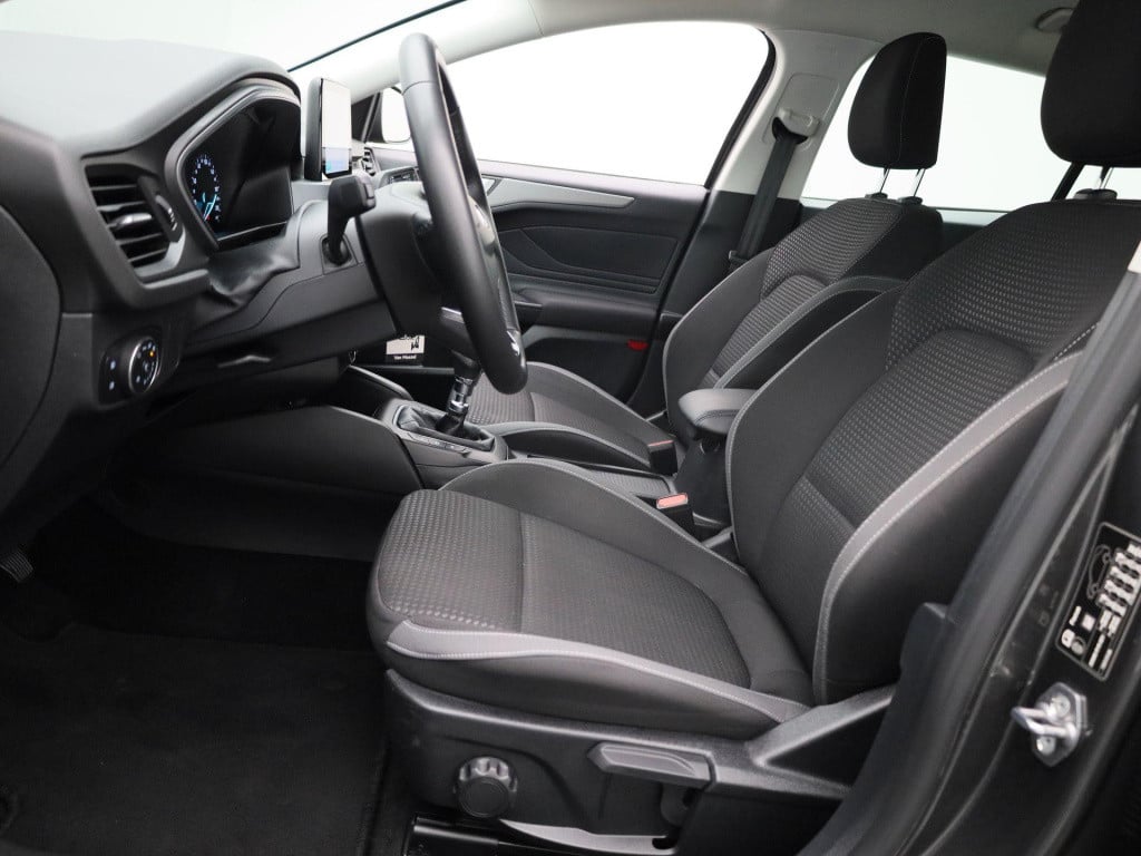 Ford Focus wagon 1.0 ecoboost hybrid connected | navigatie | cruise control