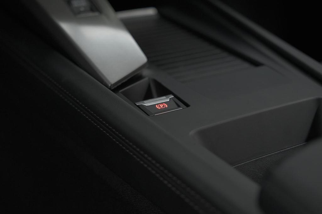 Peugeot 408 hybrid 136 e-dcs6 allure | 360 camera | adaptieve cruise contro