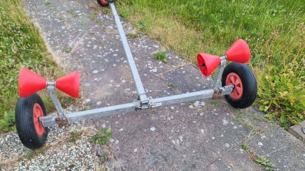 Kalf strand / hand / haven trailer