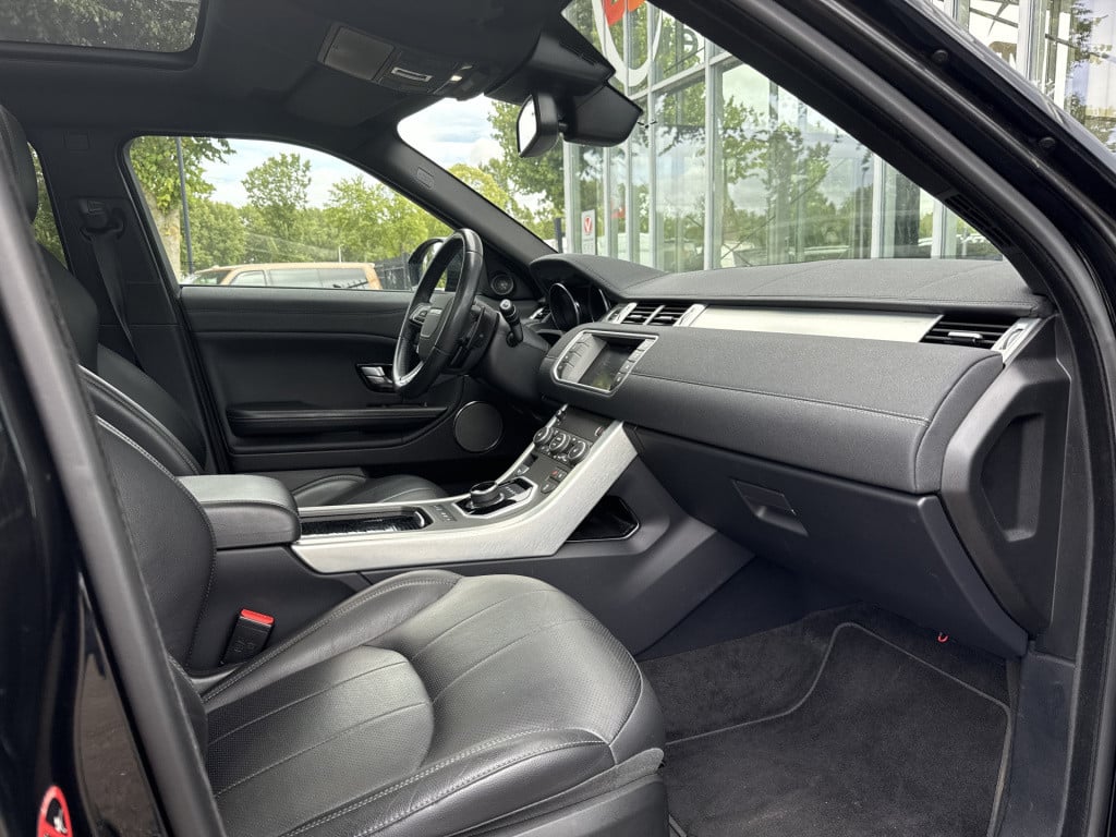Land Rover Range Rover 2.0 d180 awd r-dynamic first edition | pano | leder 