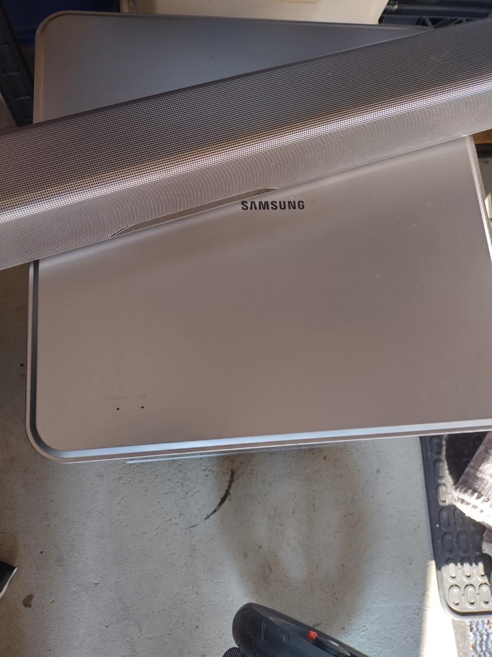 Samsung subwoofer met soundbar