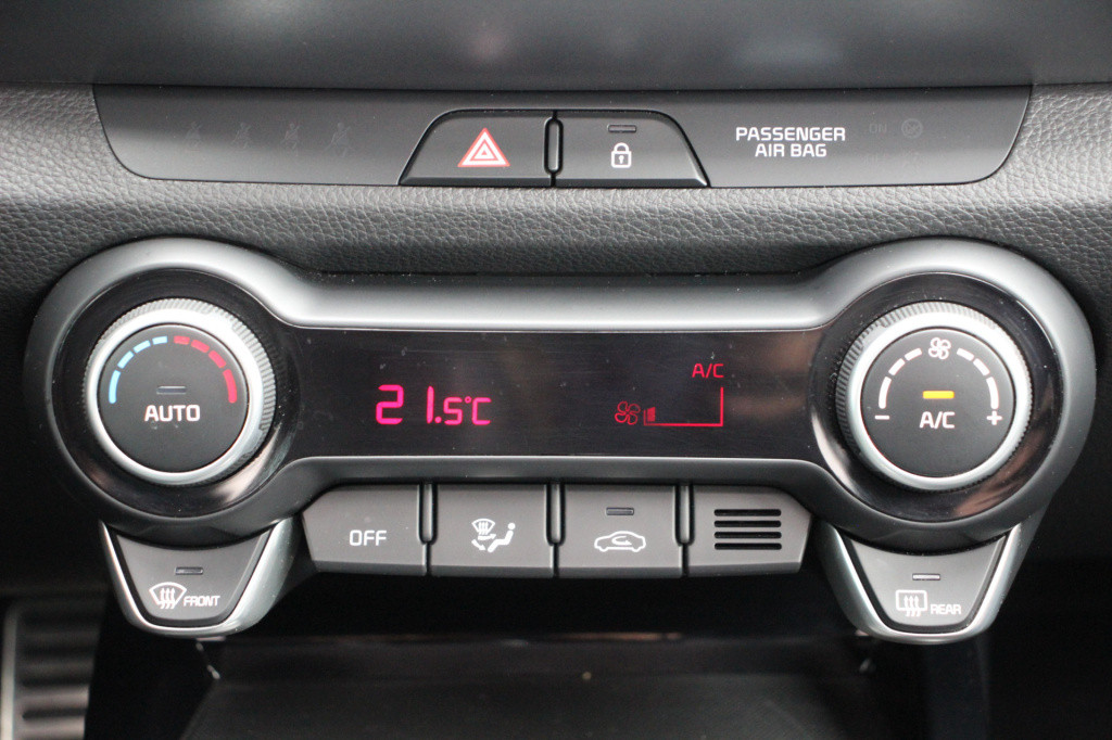 Kia Stonic 1.0 t-gdi platinum edition | schuifdak | leder | camera