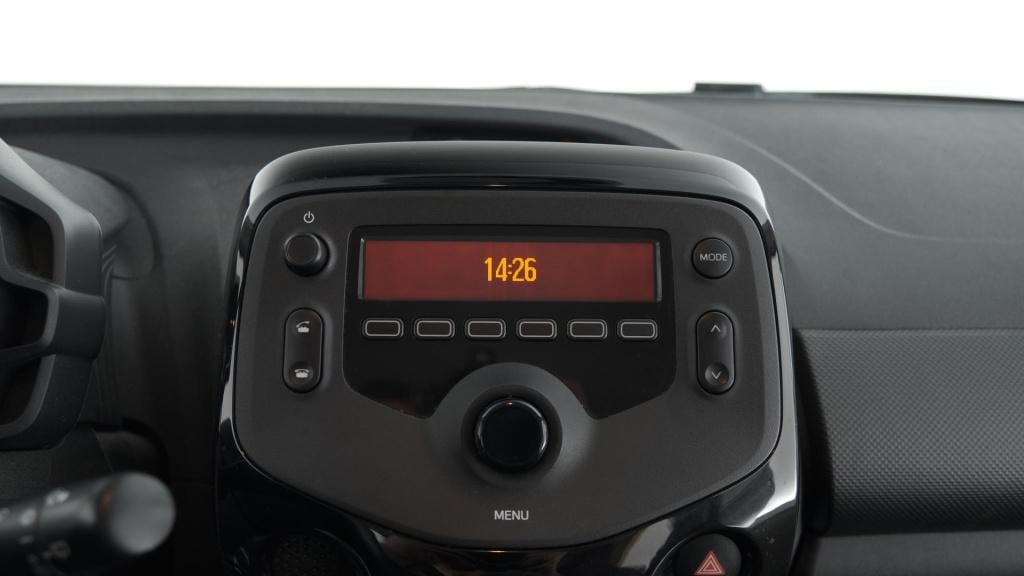 Citroen C1 1.0 vti feel | airco | bluetooth radio | getint glas | 5 deurs