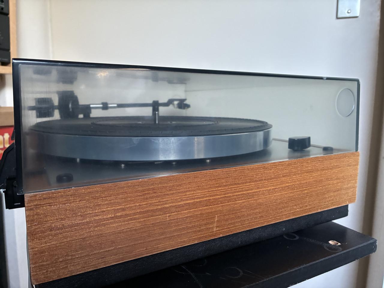 Thorens TD 166 mk 2 platenspeler.
