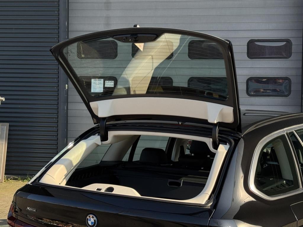 BMW 5 Serie touring 530e xdrive business edition plus soh 98% nl-auto!