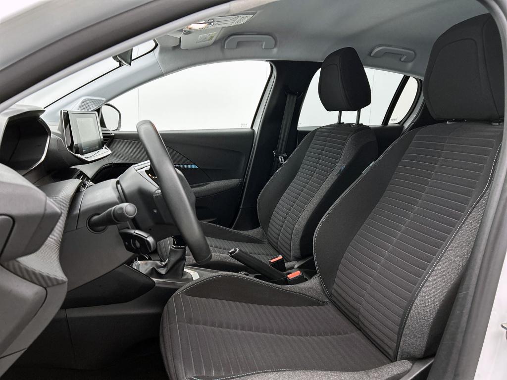 Peugeot 208 75 pk style | rijklaar | parkeersensoren | apple carplay | crui