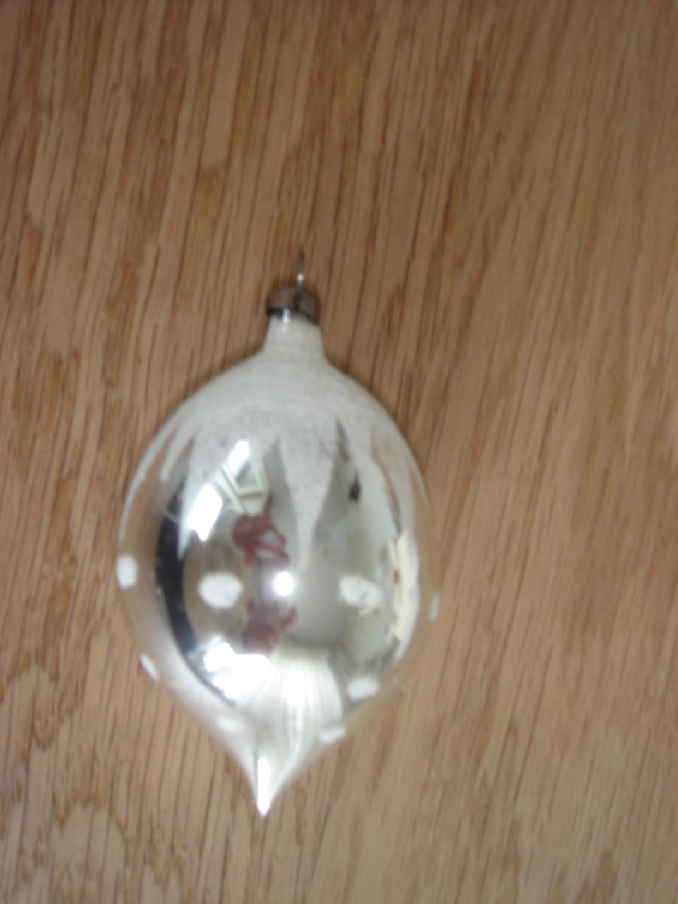 Te koop Oude glazen zilveren waterdruppel