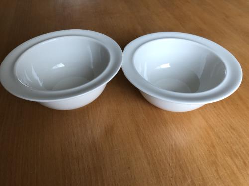 Te koop 2 x set schaaltjes.(nieuw).