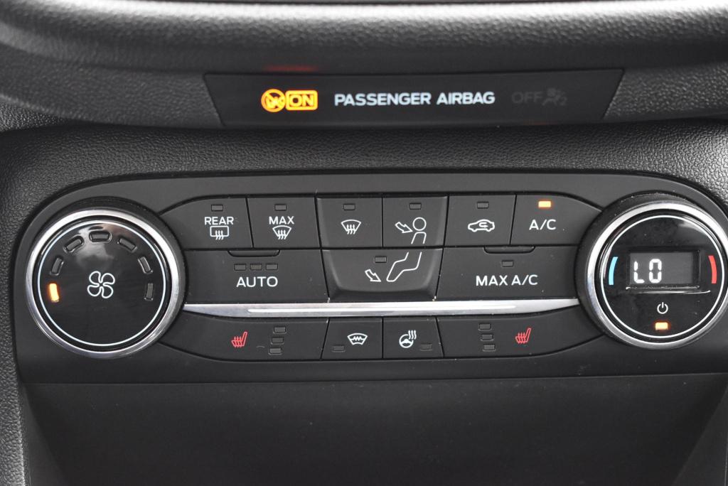 Ford Fiesta 1.0 ecoboost titanium | climate control | adaptive cruise contr