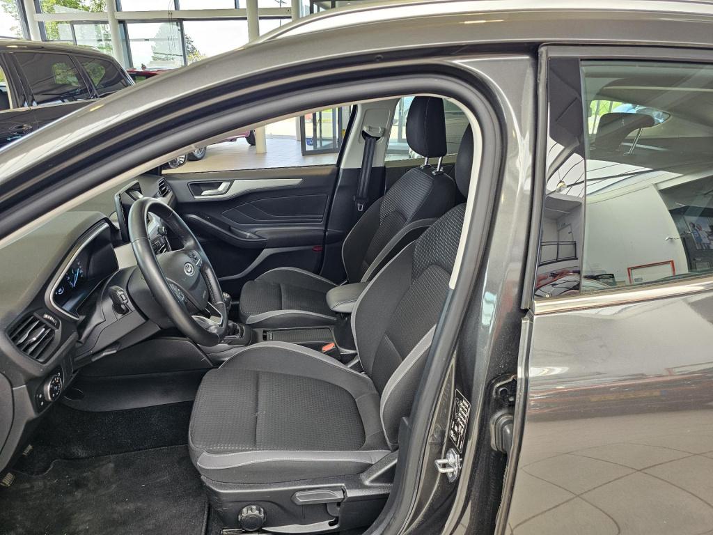 Ford Focus wagon 1.0 ecoboost hybrid trend edition business
