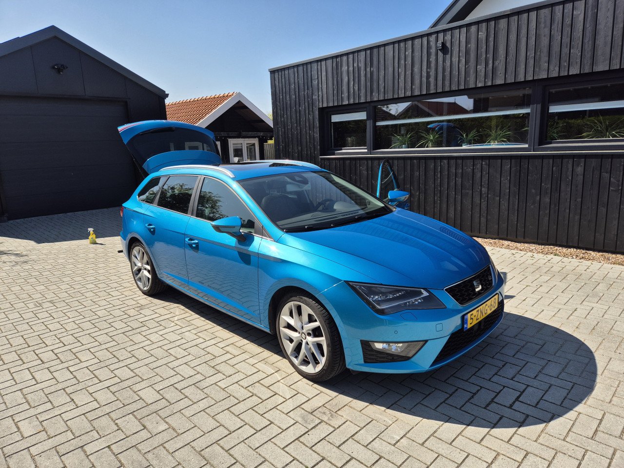 Seat Leon 1.4 TSI FR 150PK Blauw