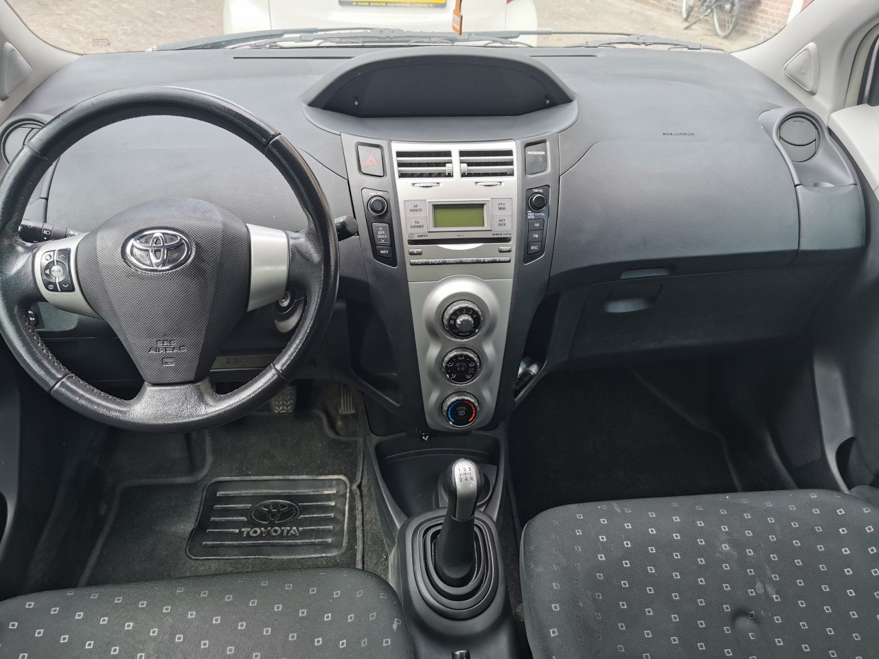 Toyota Yaris 1.0 12V 2008