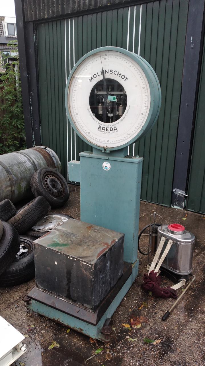 Oude weegschaal Molenschot