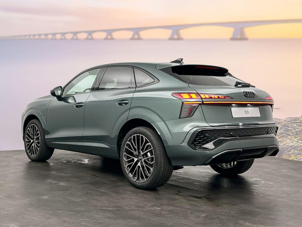 Audi Q3 sportback s edition e-hybrid 200 kw / 272 pk sportback 6 ver