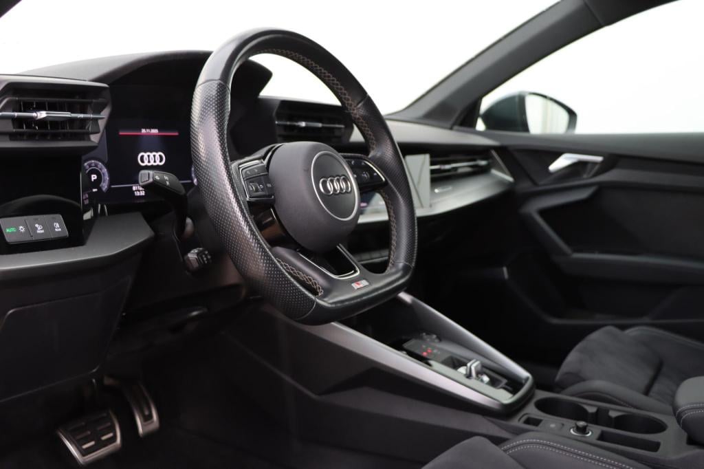 Audi A3 sportback 40 tfsi e s edition 204pk s-tronic