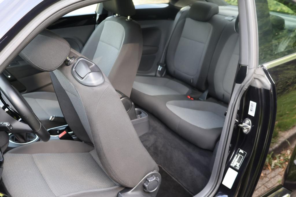 Volkswagen New Beetle 1.2 tsi design | rijklaarprijs| benzine| 12 maanden b