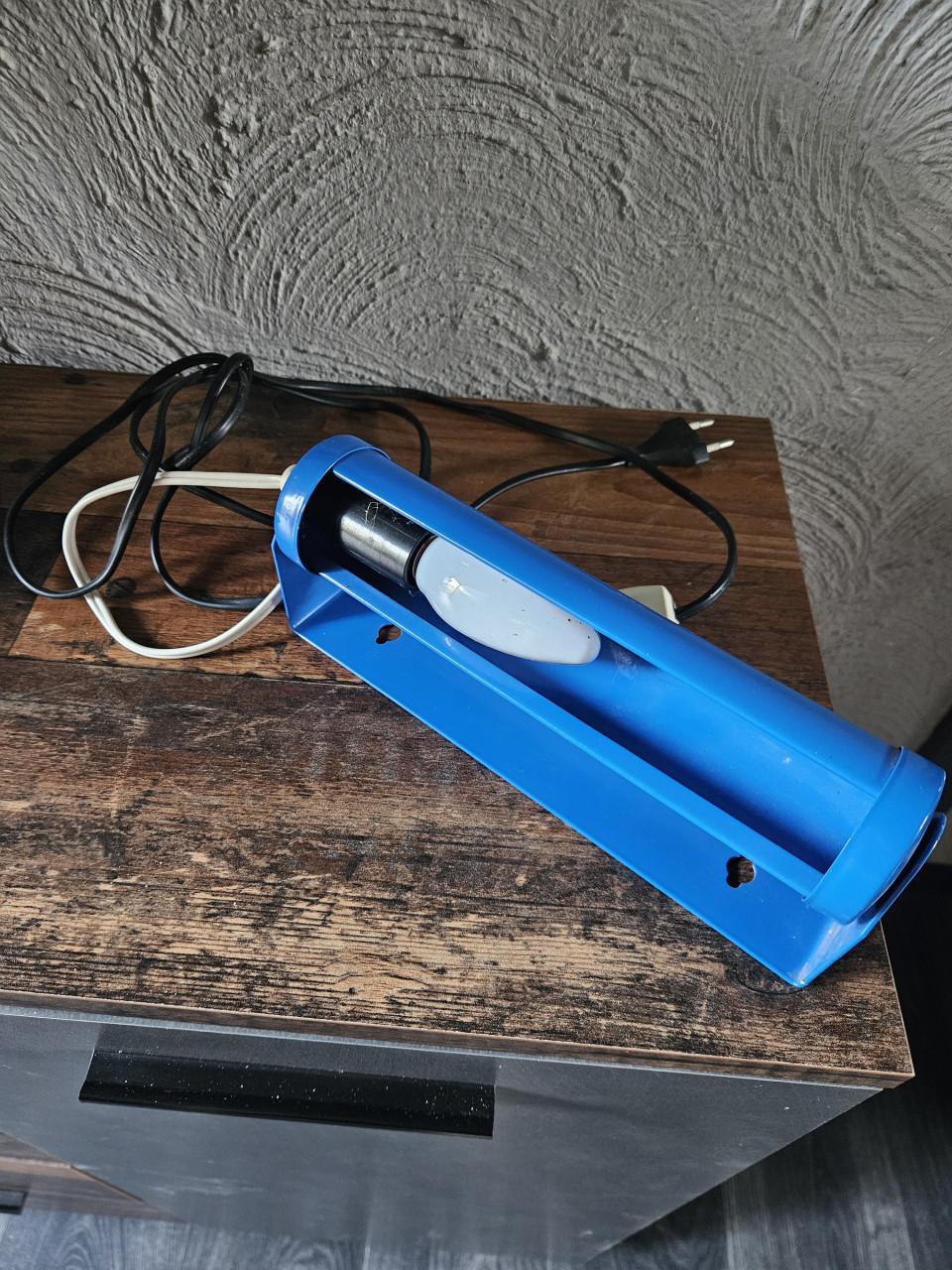 Vintage blauwe wandlamp/bedlampje met schakelaar