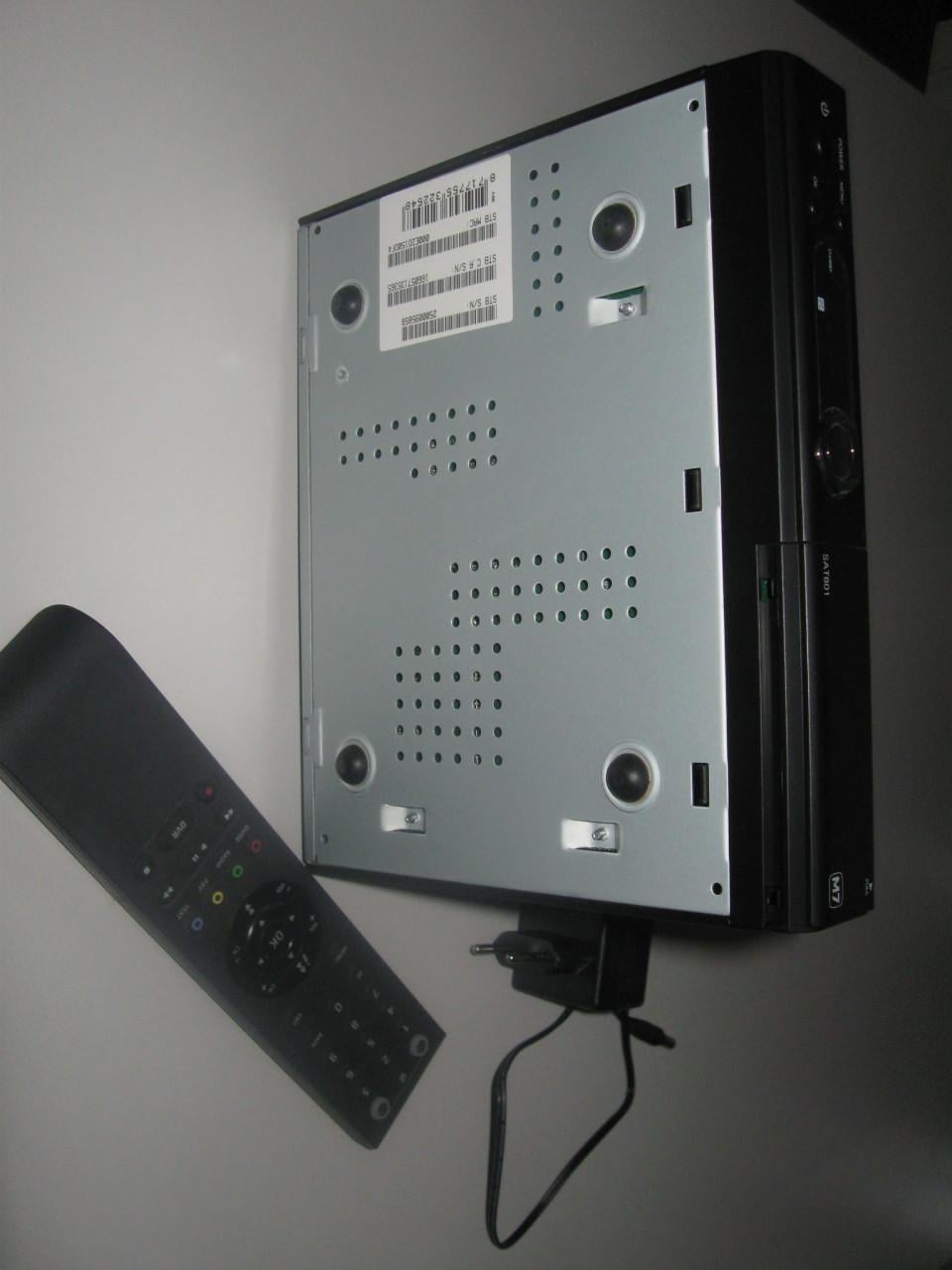 Satelietschotel + Ontvanger