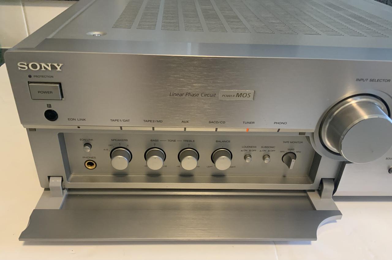 SONY TA-FB 940R QS versterker