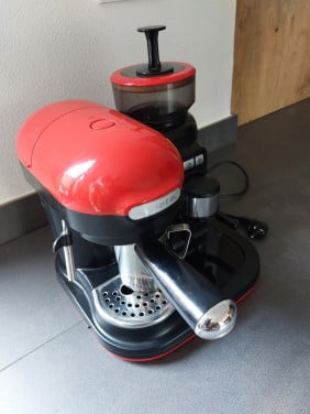 Ariete moderna espressomachine incl. koffiemolen, kleur rood