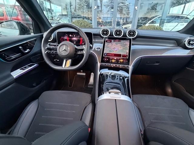 Mercedes-Benz Glc 300e 4matic amg line l airmatic l panoramadak l meesturen