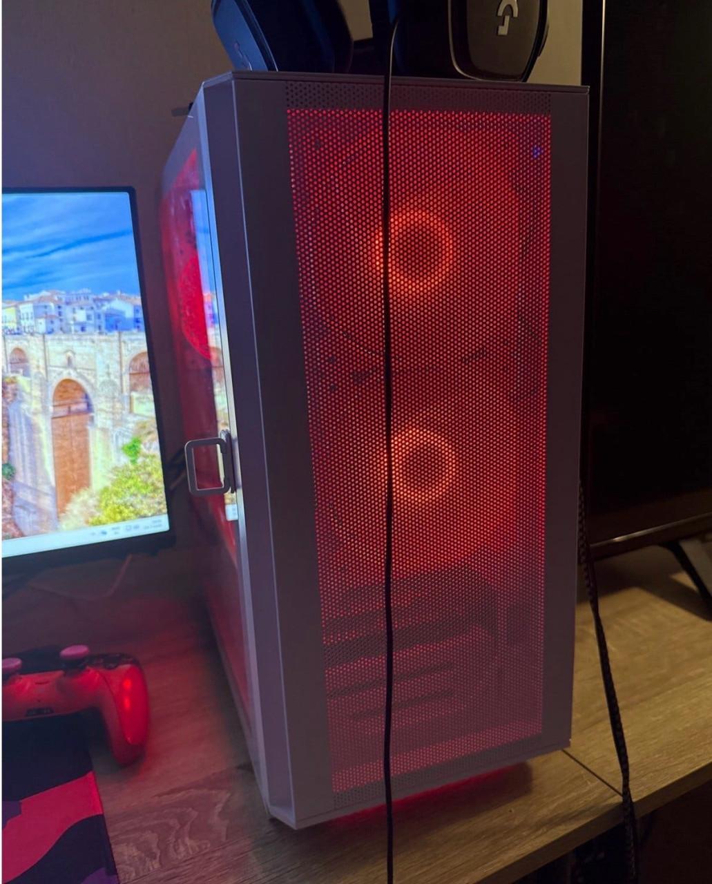 Complete Gaming Setup: PC, 2x MSI Monitoren (300Hz & 180Hz)