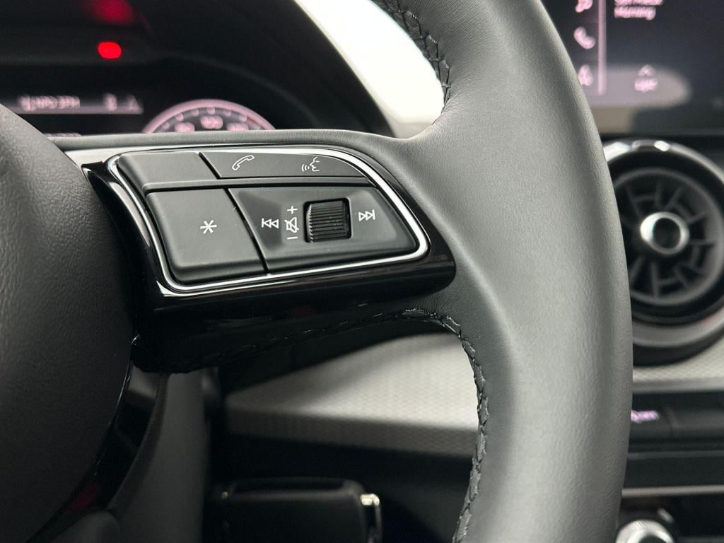 Audi Q2 advanced edition 35 tfsi 110 kw / 150 pk hatchback